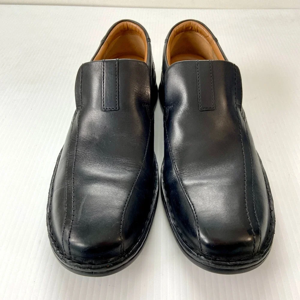 Clarks black leather